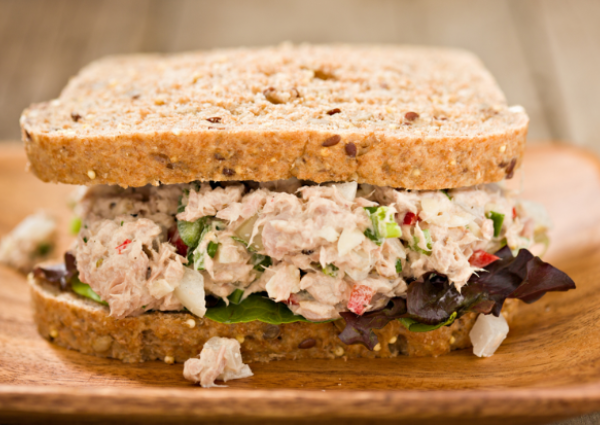 Chicken sandwich with lettuce