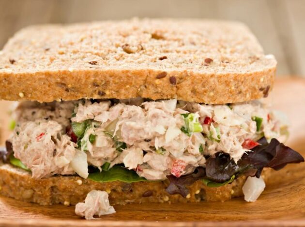 multigrain sandwich filled with tuna and vegetables